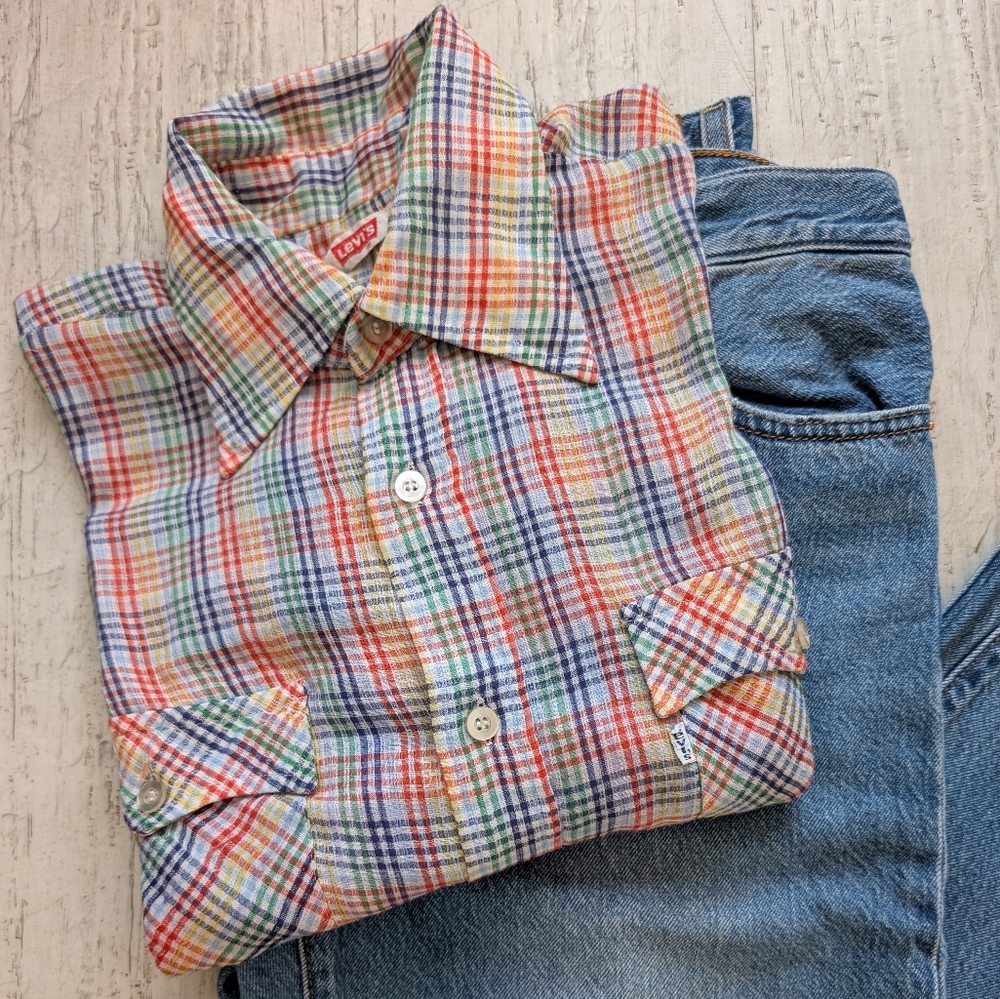 Unisex/Vintage- 70's Levi's White Label- Multi-Color Plaid Gauze Shirt- Large